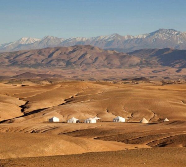 Soirée-berbères-au-desert-agafay-marrakech
